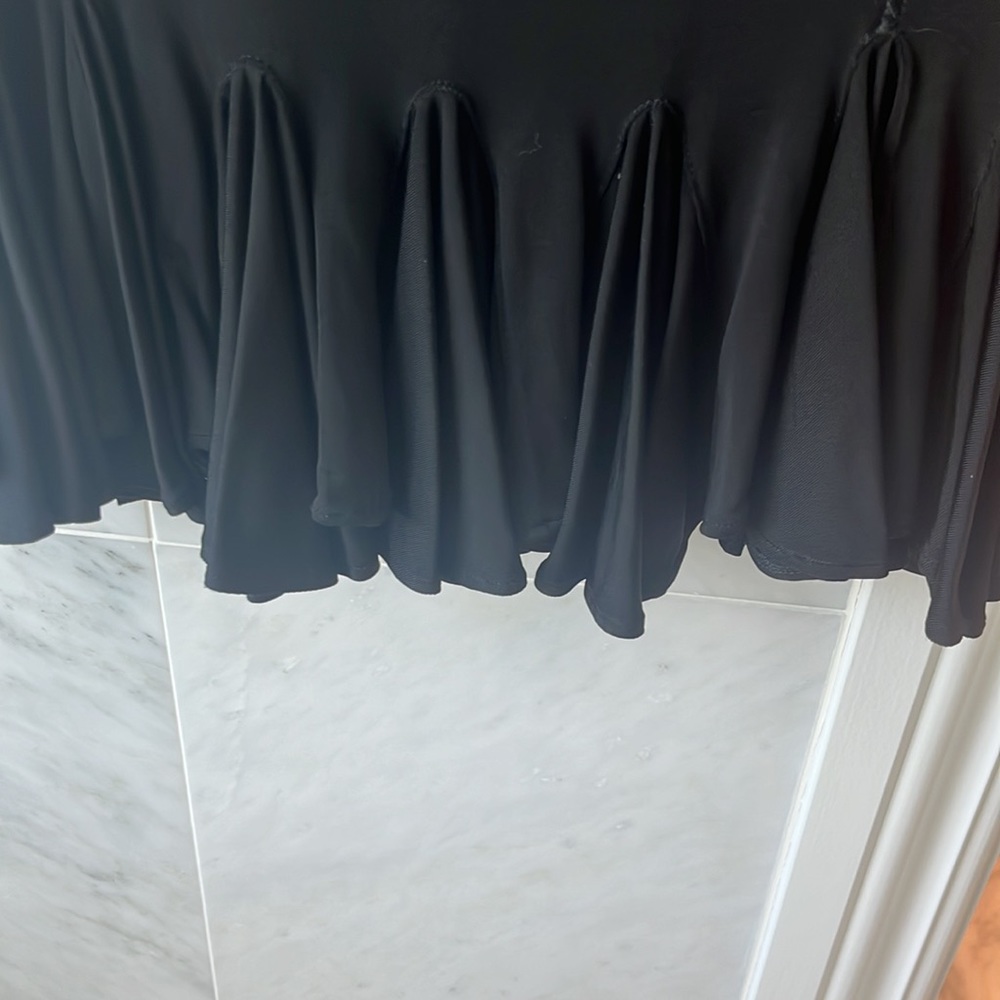 Elegant Robert Cavalli (Just Cavalli) black tie skirt - Picture 3 of 7
